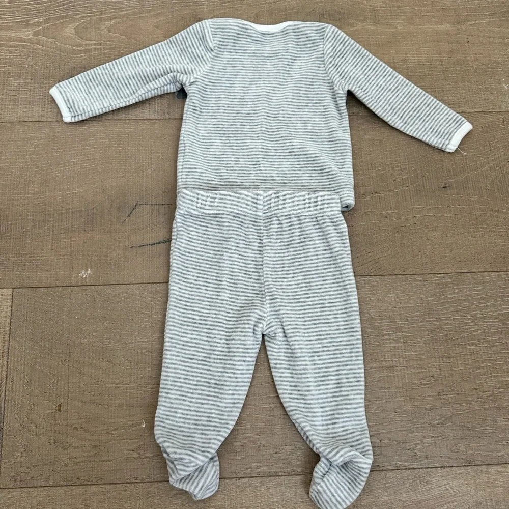 Baby Boden Gray Striped velour Pajama Set